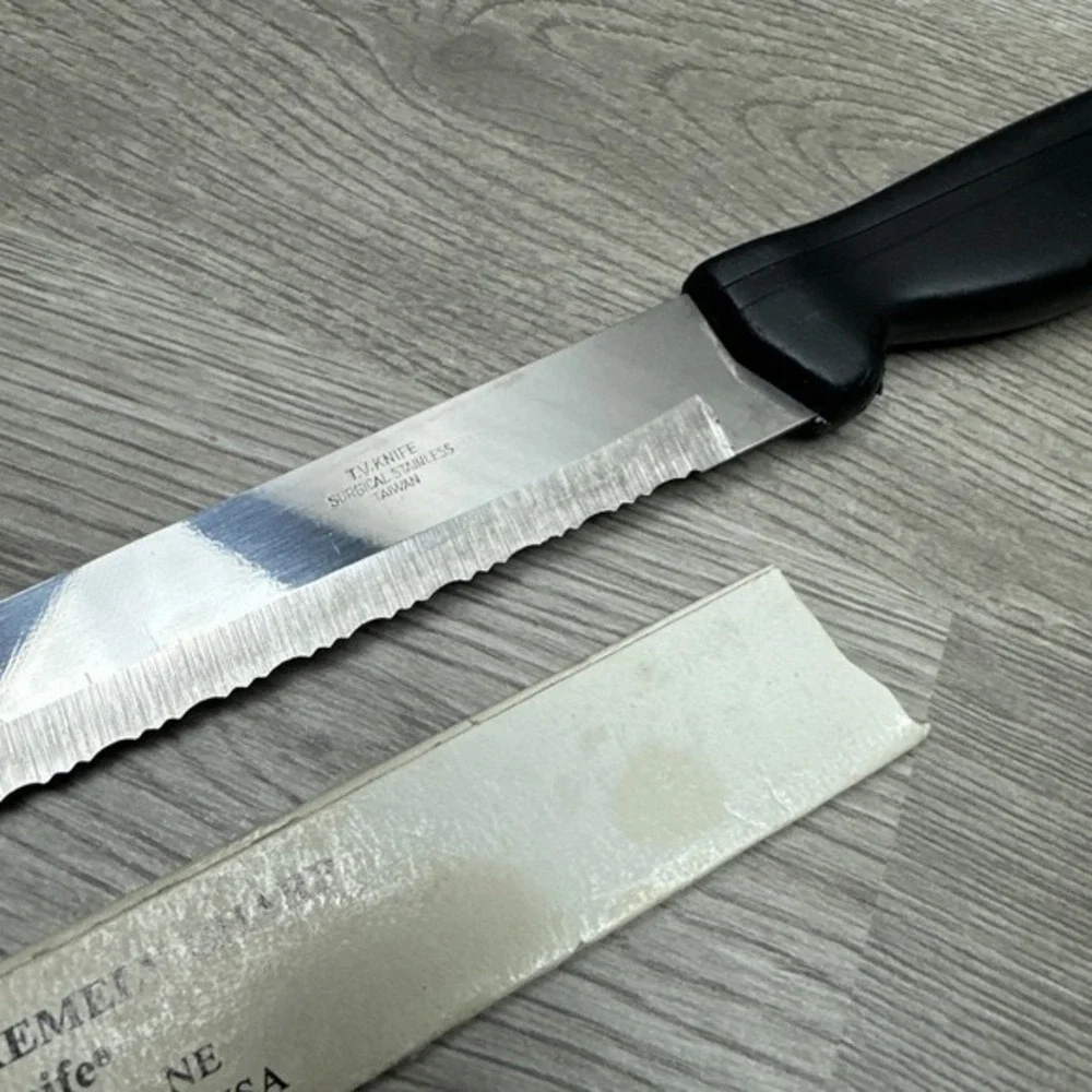 VERY SHARP T.V. KNIFE 8